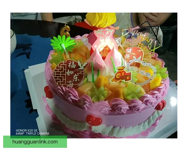 李月汝社媒晒照庆生 小宝生日快乐被爱温暖环绕为自己干杯